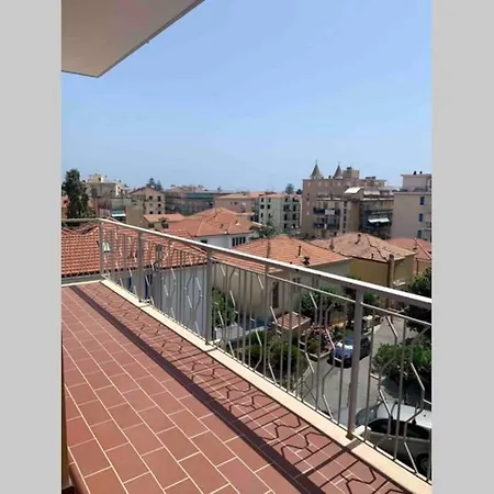 Apartman Orange Flat Arma Mare Ciclabile A 3 Min Citra Reg Liguria 8059 Lt 0355 *