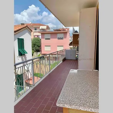 Apartman Orange Flat Arma Mare Ciclabile A 3 Min Citra Reg Liguria 8059 Lt 0355 Arma di Taggia